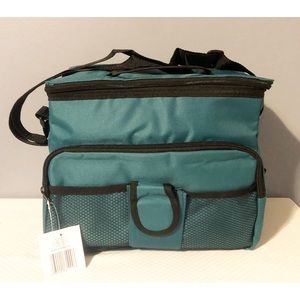 Trueliving 24 Can Soft Side Cooler, NEW,
Hunter Green & Black